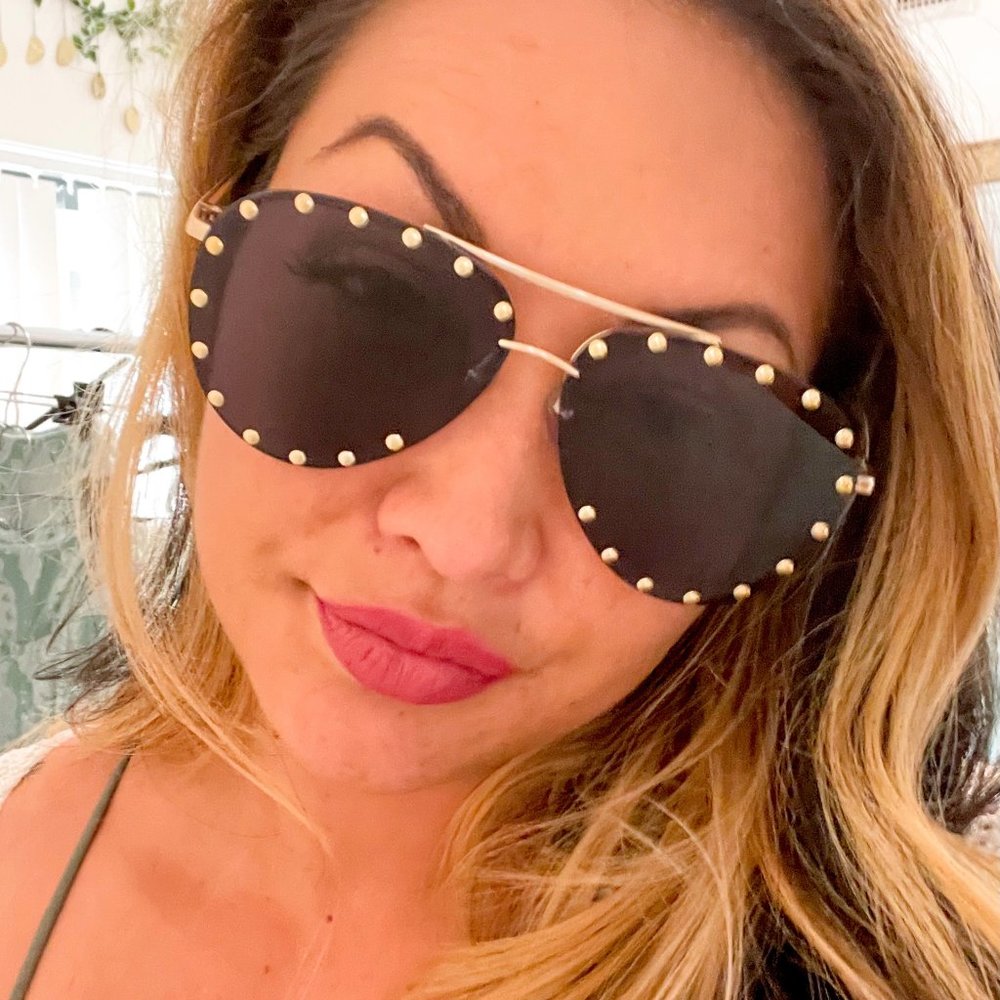 Studded Oversized Aviator Sunglasses - Picture 2 of 2